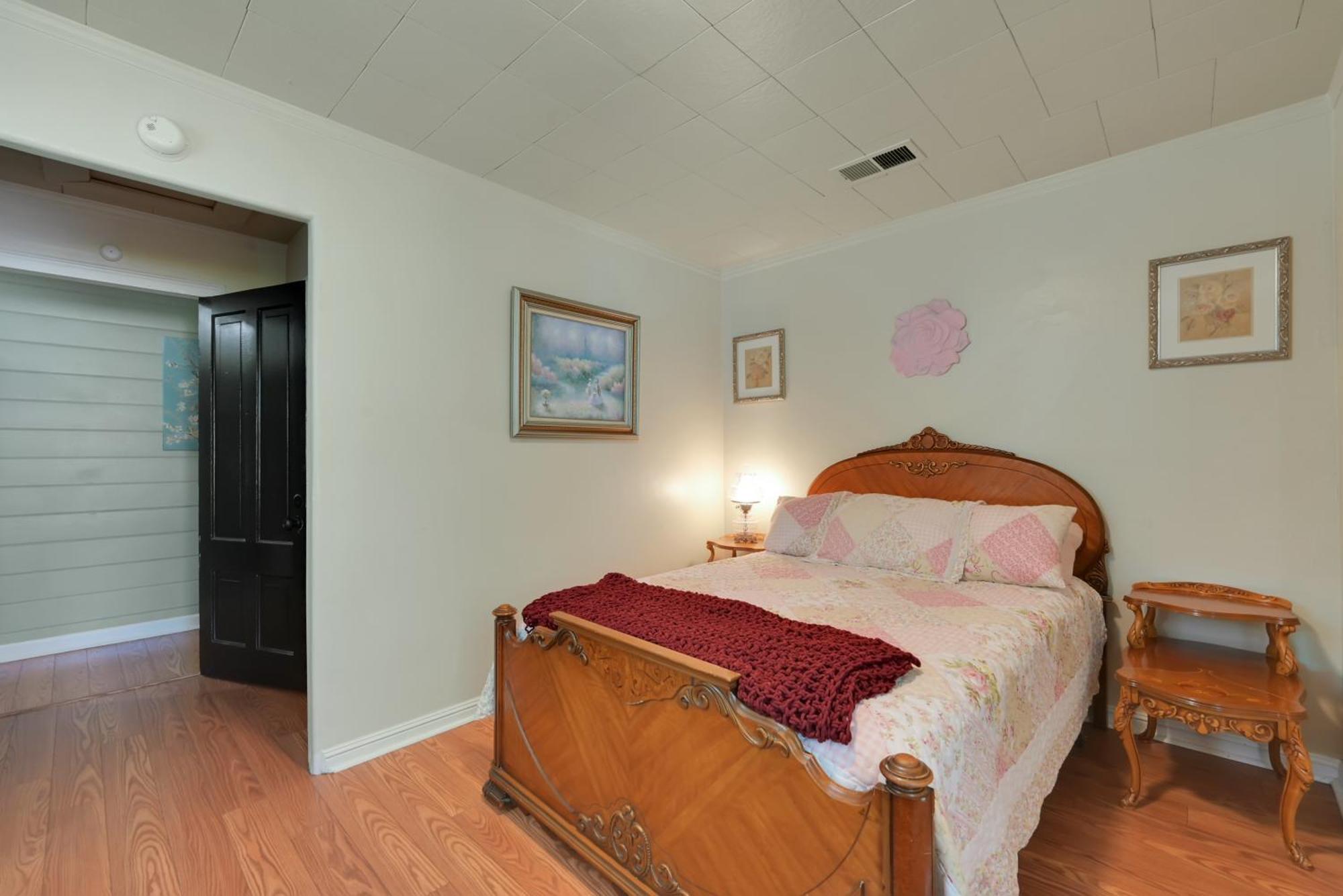 Spacious Downtown Jackson Retreat- Historic Hangout المظهر الخارجي الصورة