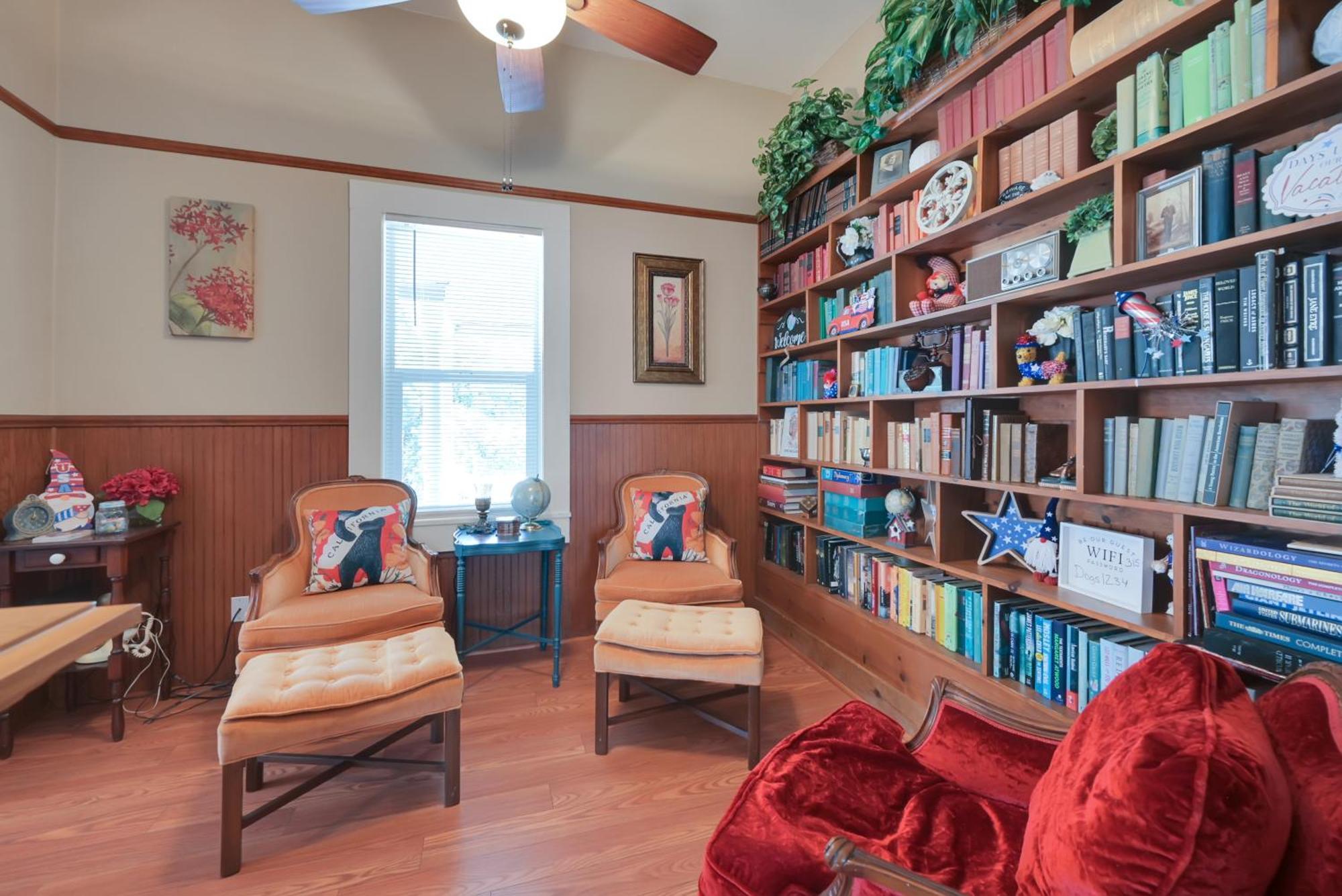 Spacious Downtown Jackson Retreat- Historic Hangout المظهر الخارجي الصورة