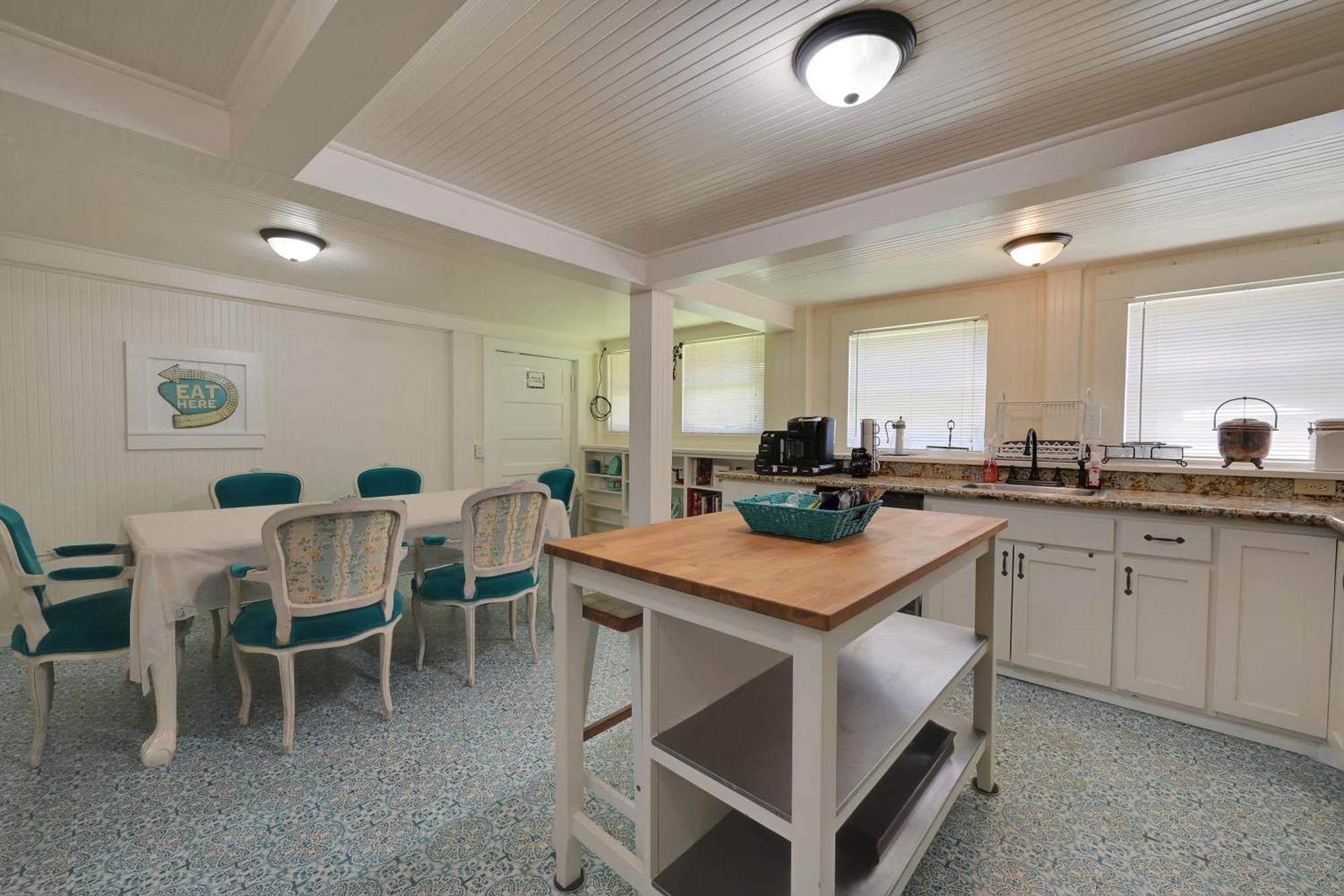 Spacious Downtown Jackson Retreat- Historic Hangout المظهر الخارجي الصورة